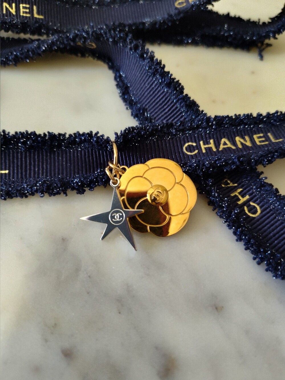 CHANEL 38" Navy Gold Logo Frayed Boutique Ribbon w Limited Edition Charm - Picture 2 of 4